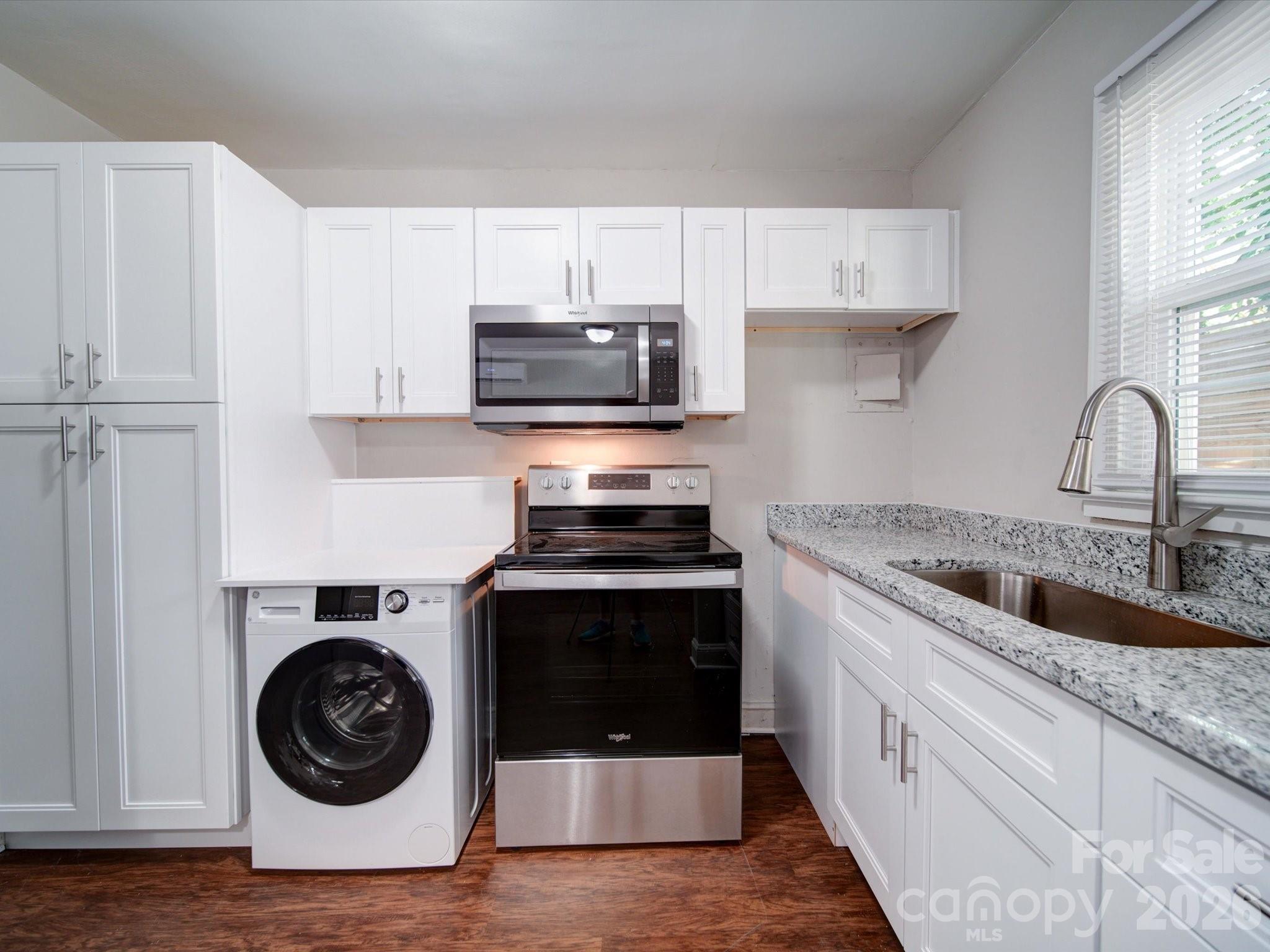 315 S Gardner Avenue Charlotte NC 28208