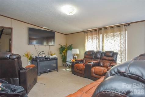 5595 American Way Denver NC 28037
