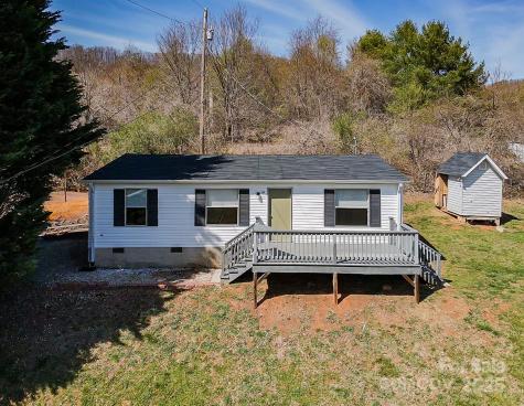 6 & 10 Lands End Drive Candler NC 28715