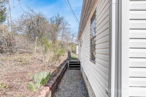 6 & 10 Lands End Drive Candler NC 28715