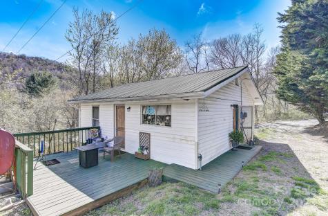 6 & 10 Lands End Drive Candler NC 28715