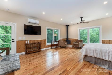 326 Golden Valley Drive Hendersonville NC 28792