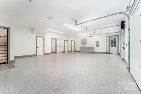 326 Golden Valley Drive Hendersonville NC 28792