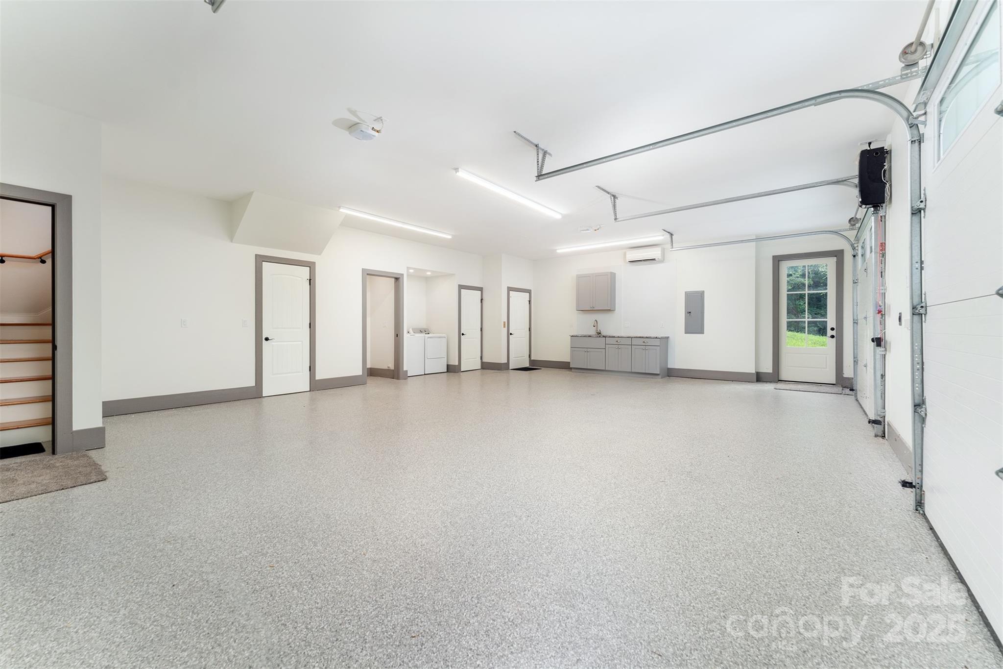 326 Golden Valley Drive Hendersonville NC 28792