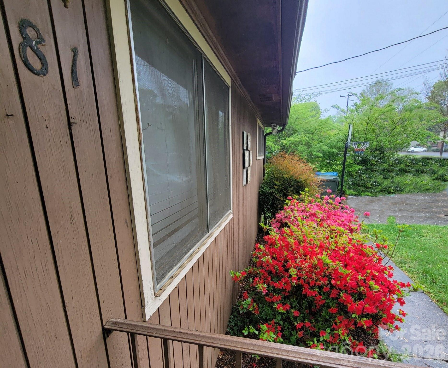 475 13th Avenue NE Hickory NC 28601