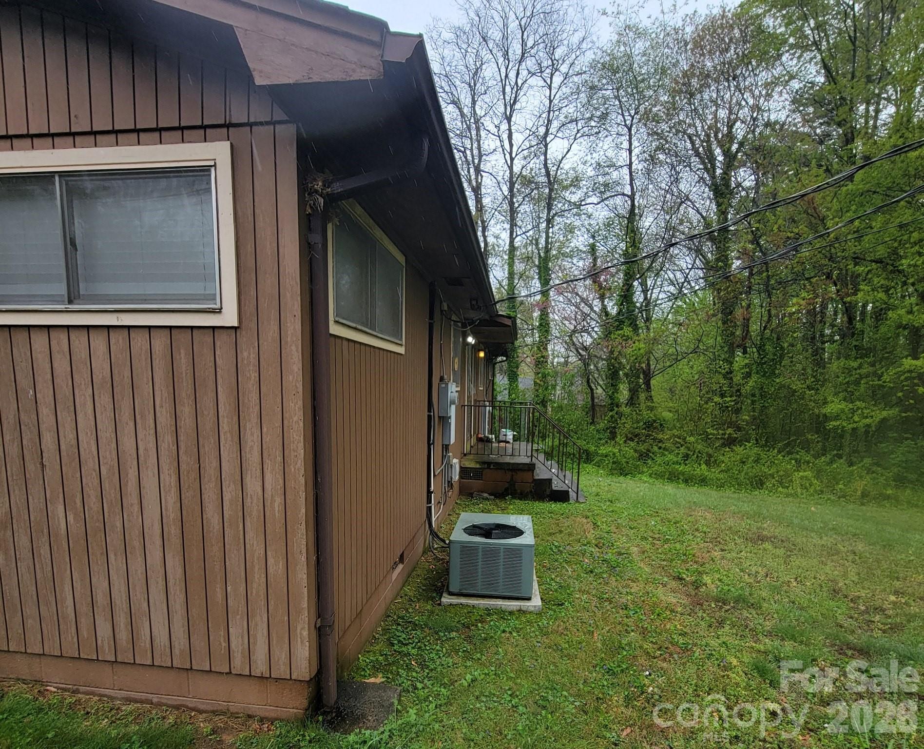 475 13th Avenue NE Hickory NC 28601