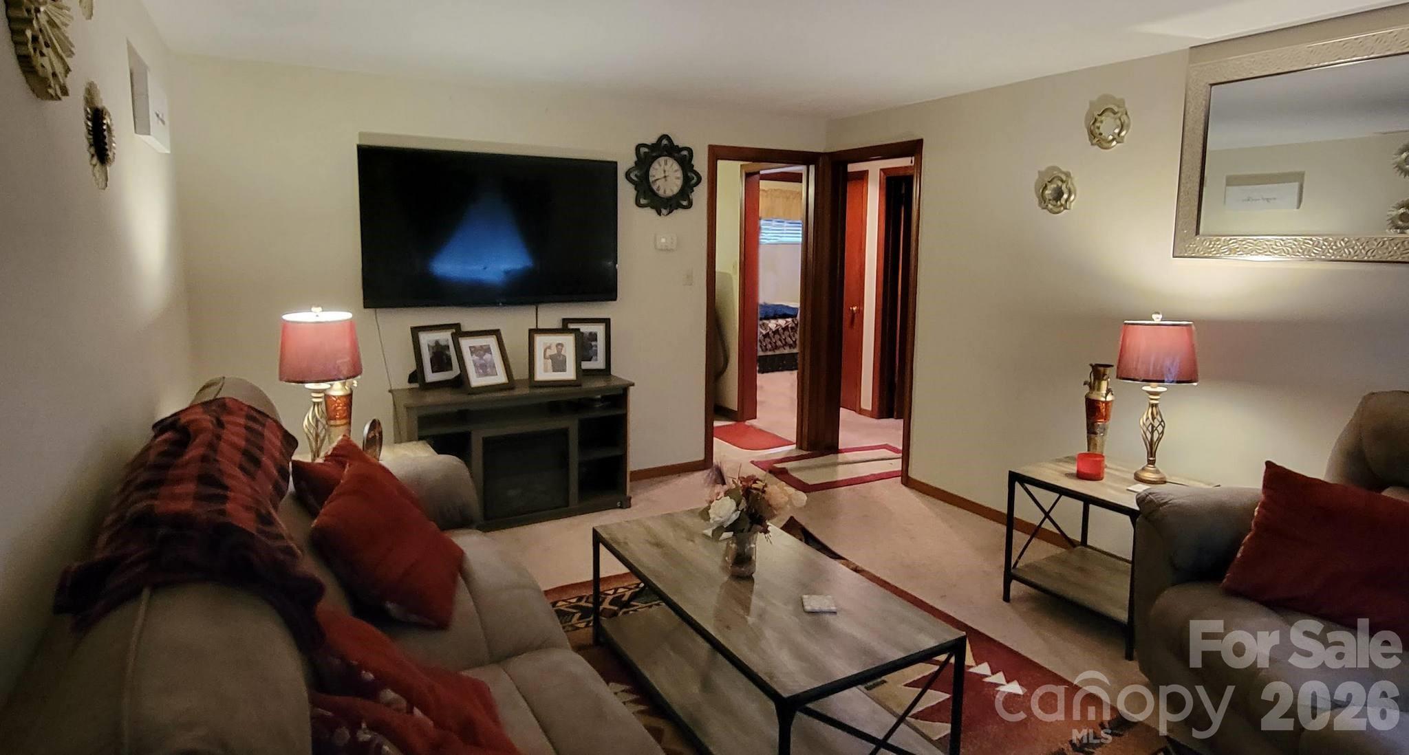 475 13th Avenue NE Hickory NC 28601
