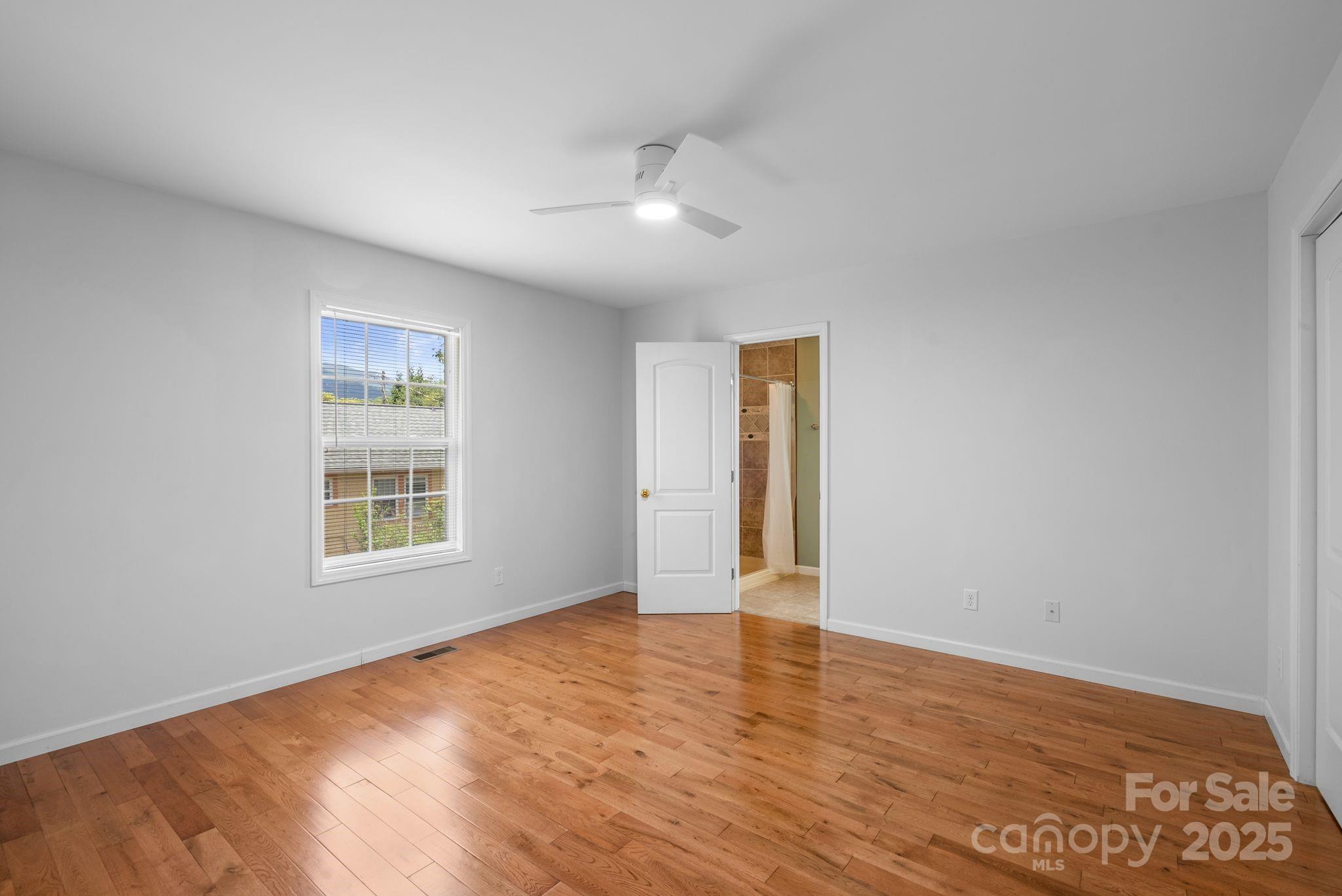 212 & 214 Portmanvilla Road Black Mountain NC 28711