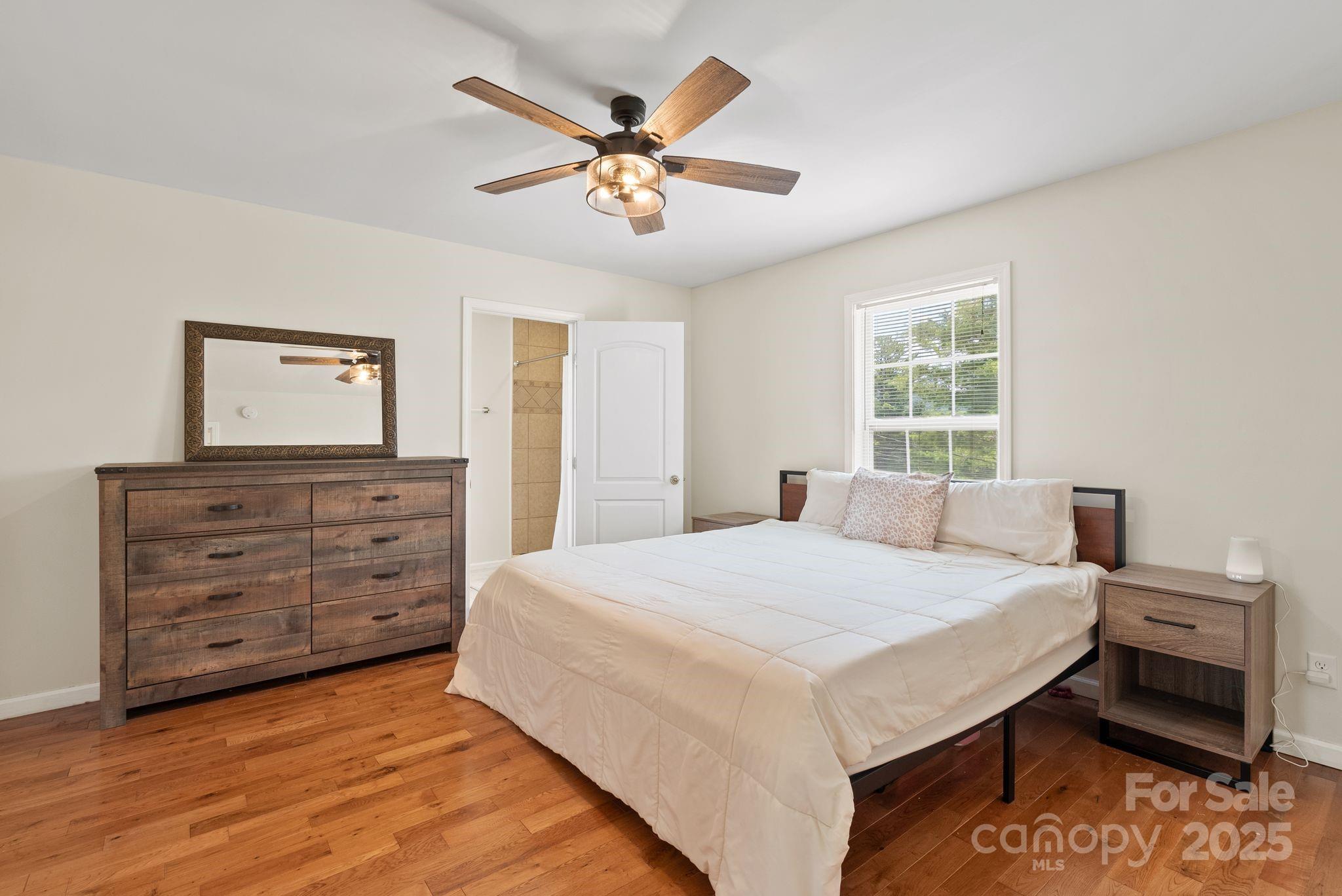 212 & 214 Portmanvilla Road Black Mountain NC 28711