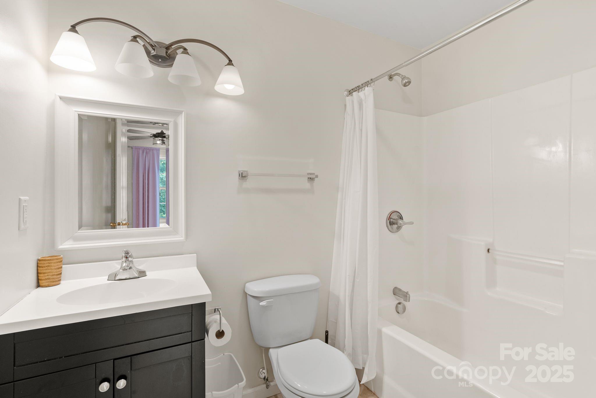 212 & 214 Portmanvilla Road Black Mountain NC 28711