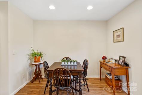 212 & 214 Portmanvilla Road Black Mountain NC 28711