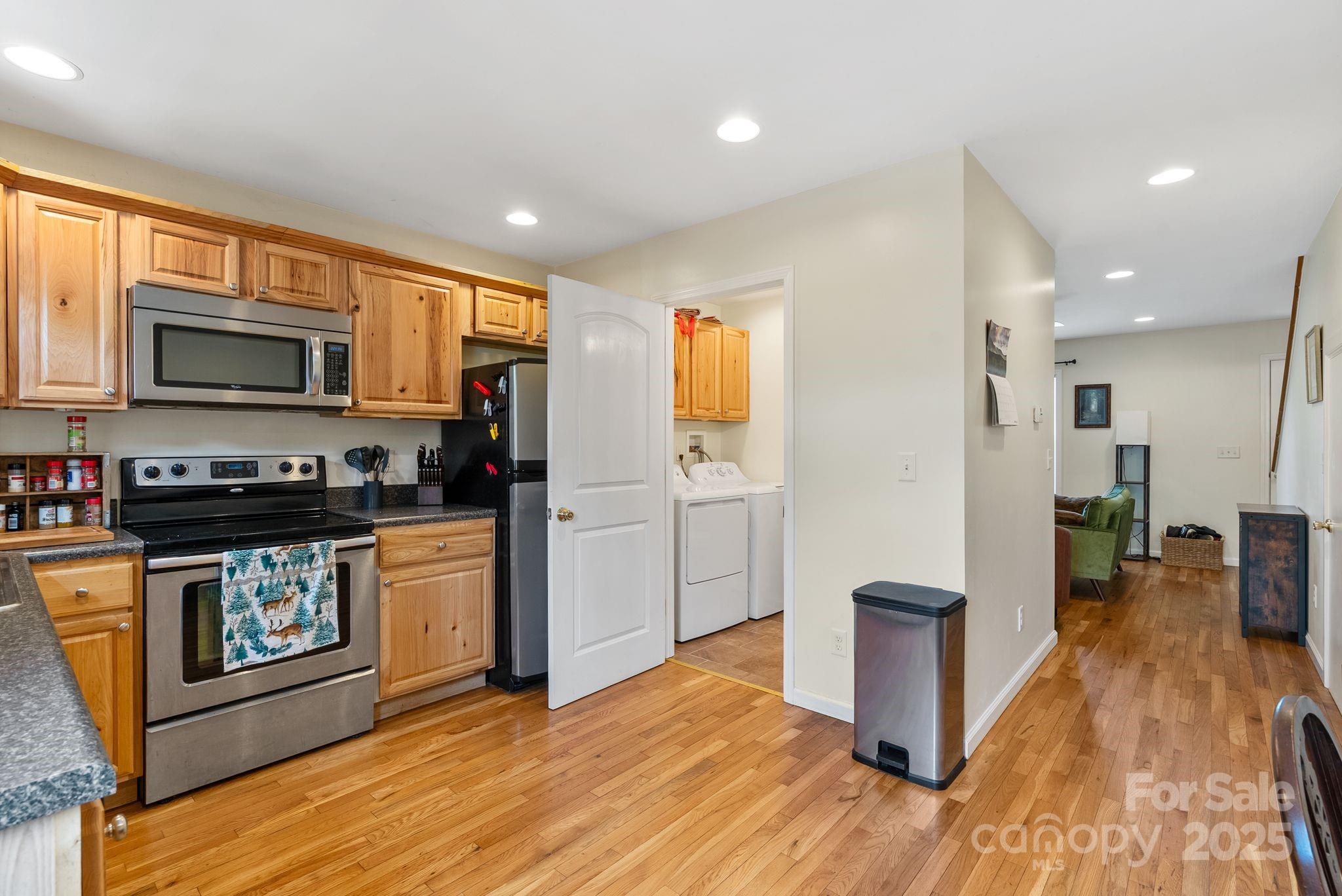 212 & 214 Portmanvilla Road Black Mountain NC 28711