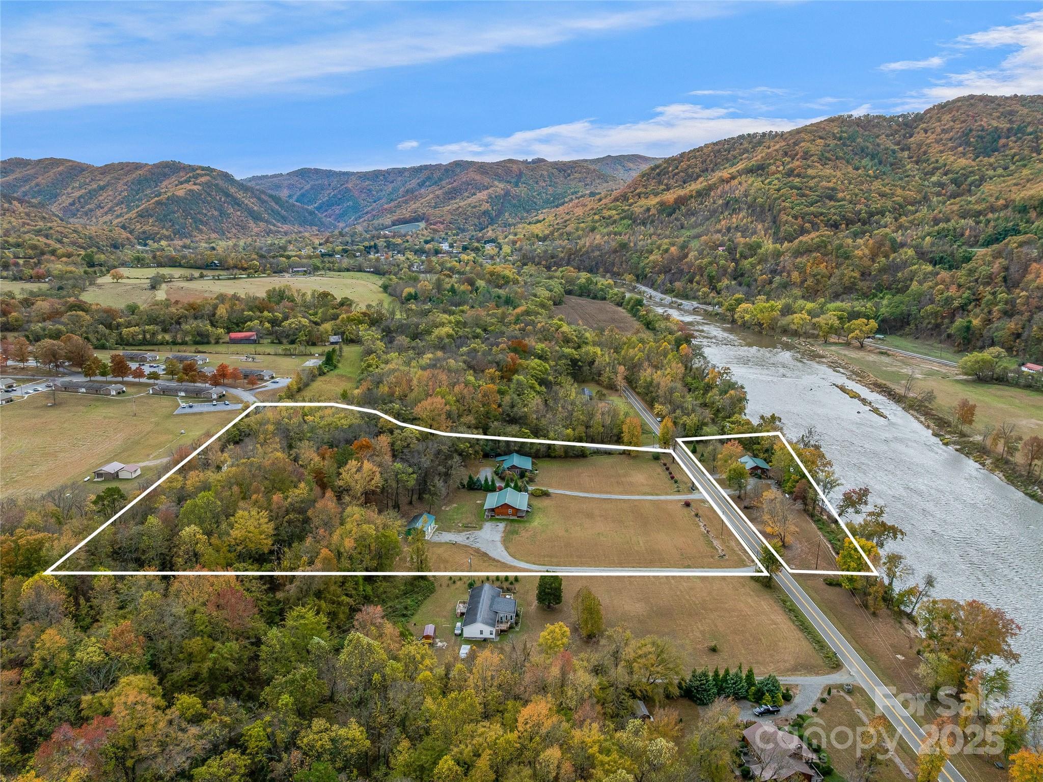 1640, 1641, 1642 River Road Hot Springs NC 28743