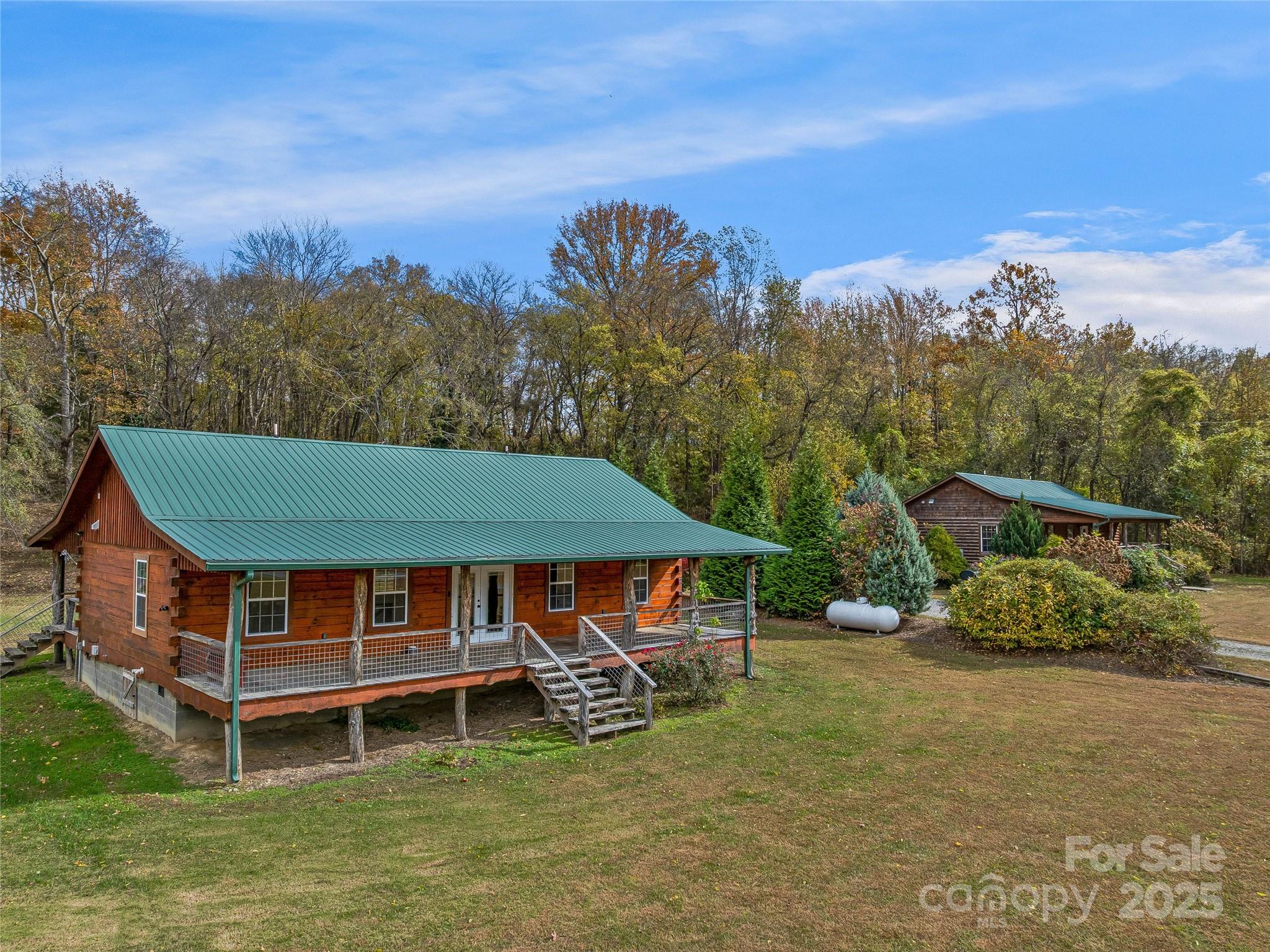 1640, 1641, 1642 River Road Hot Springs NC 28743