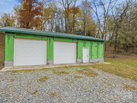 1640, 1641, 1642 River Road Hot Springs NC 28743