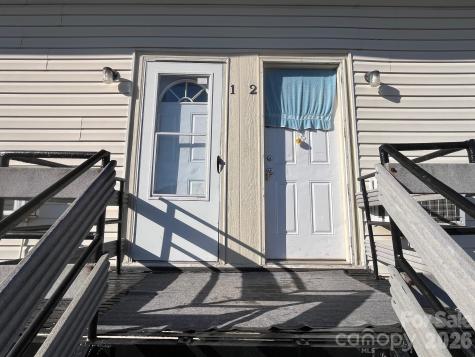 524 Baldwin Avenue Marion NC 28752