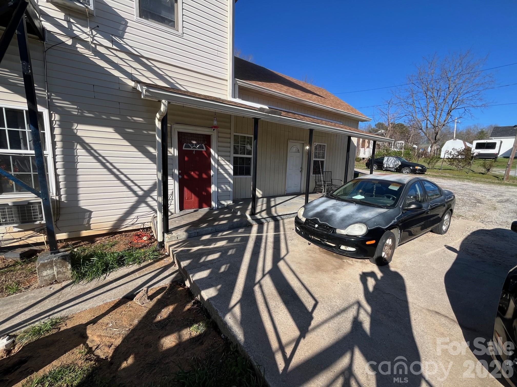524 Baldwin Avenue Marion NC 28752