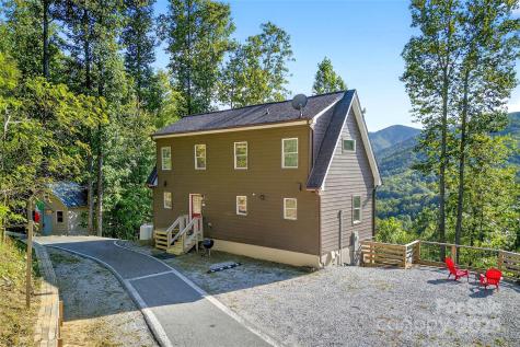 8026 Buck Creek Road Marion NC 28752