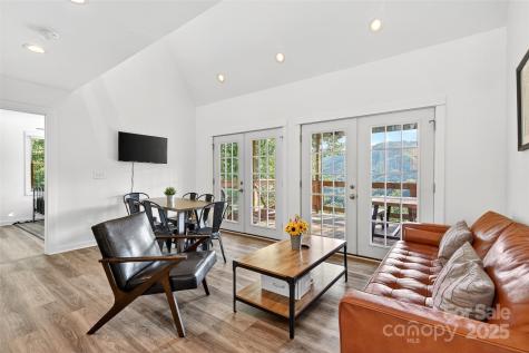 8026 Buck Creek Road Marion NC 28752