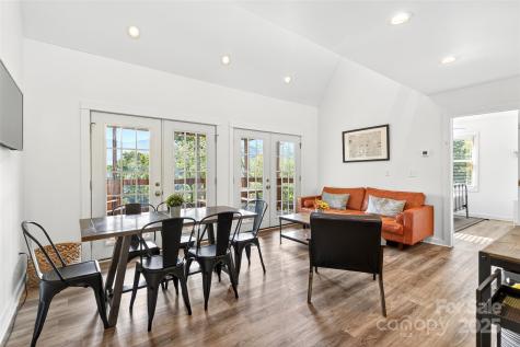 8026 Buck Creek Road Marion NC 28752