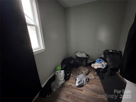 81 Academy Avenue NW Concord NC 28025