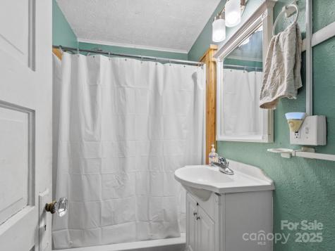 11 Old Candler Town Road Candler NC 28715