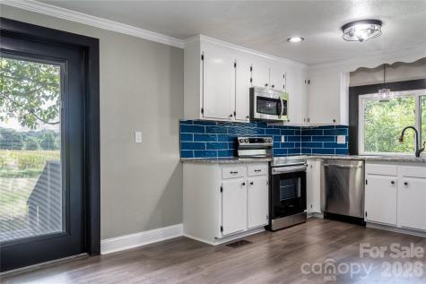112 Robinette Lane Statesville NC 28677