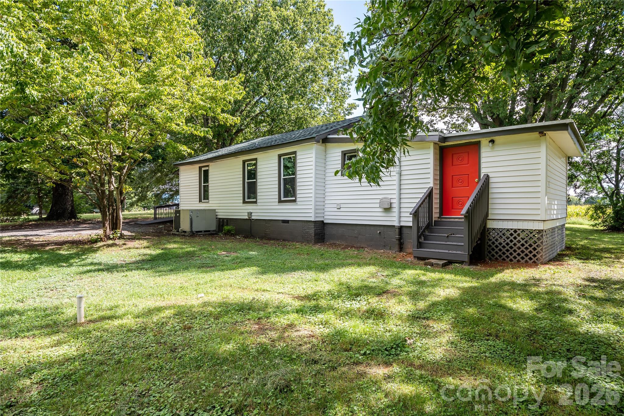 112 Robinette Lane Statesville NC 28677
