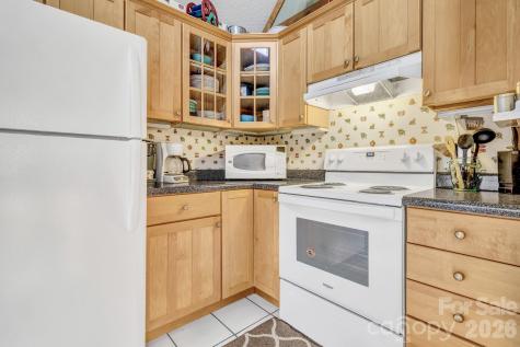 376 Ox Creek Road Weaverville NC 28787