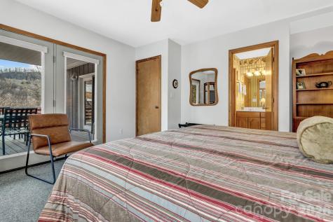 376 Ox Creek Road Weaverville NC 28787