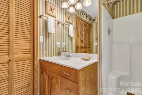 376 Ox Creek Road Weaverville NC 28787