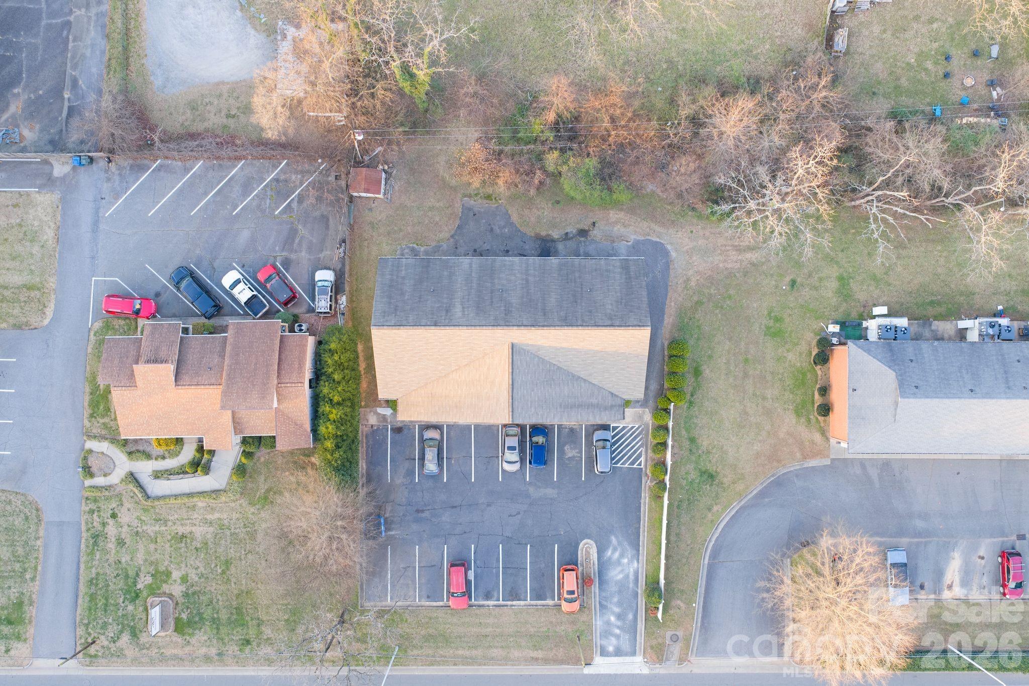 241 16th Avenue NE Hickory NC 28601