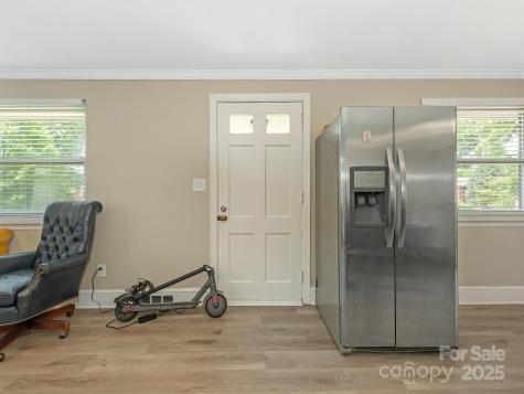 1301 S Kings Drive Charlotte NC 28207