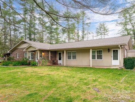 621 A,b,c & 623 Price Road Hendersonville NC 28739