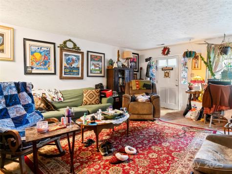 621 A,b,c & 623 Price Road Hendersonville NC 28739