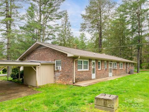 621 A,b,c & 623 Price Road Hendersonville NC 28739