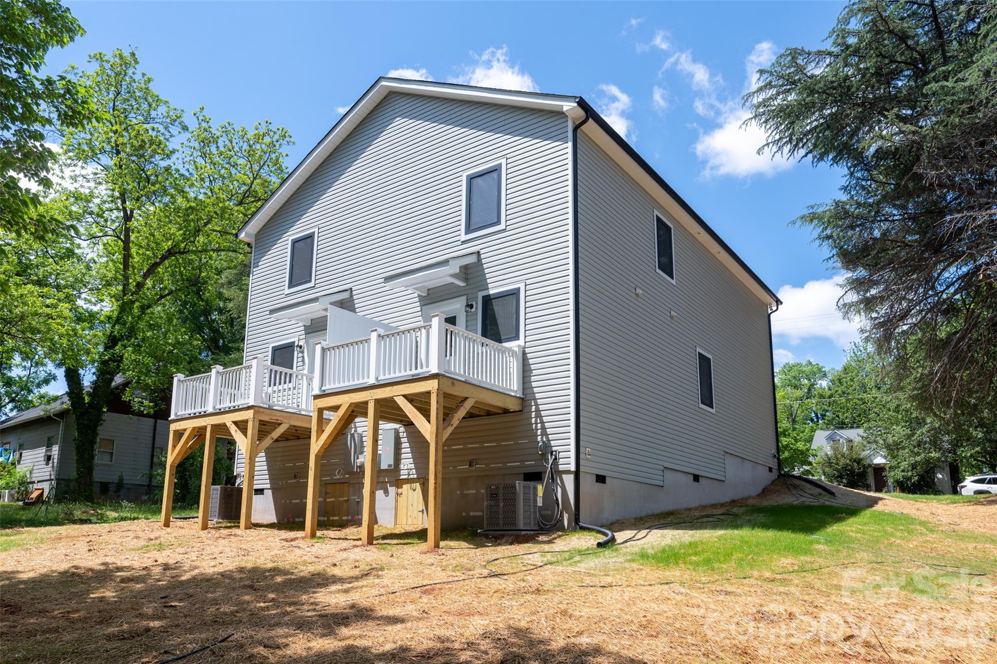 1036 12th Street NE Hickory NC 28601