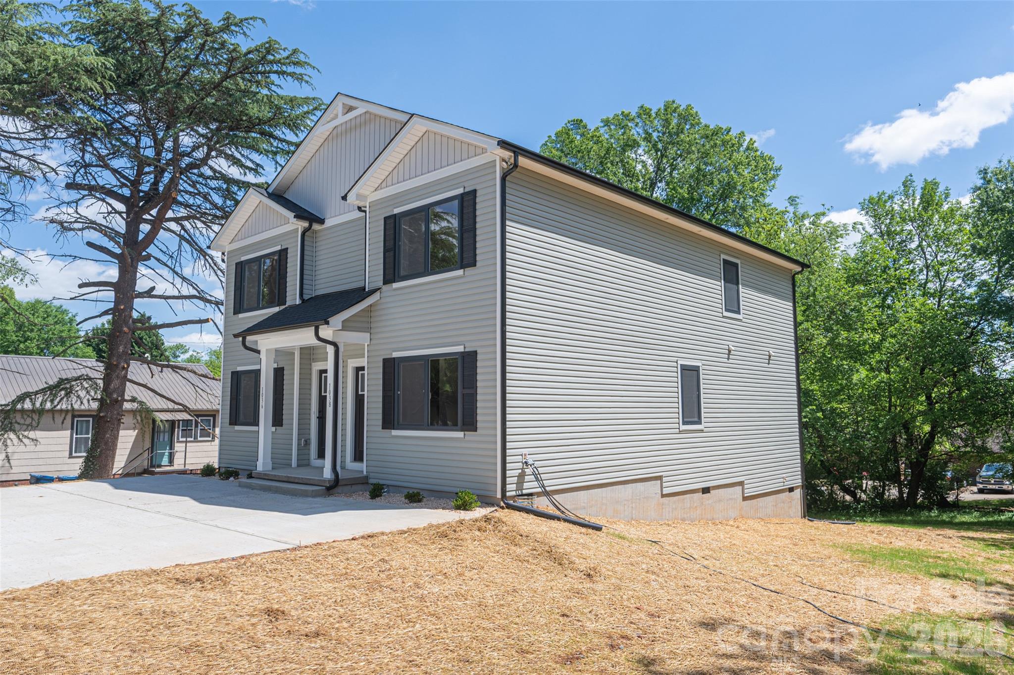 1036 12th Street NE Hickory NC 28601
