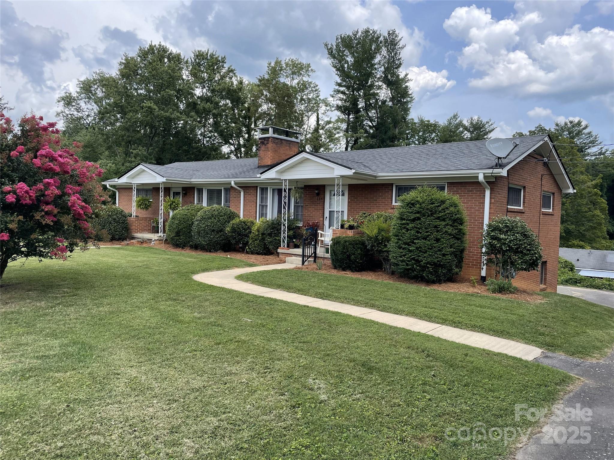 114/116 Arco Road Asheville NC 28805