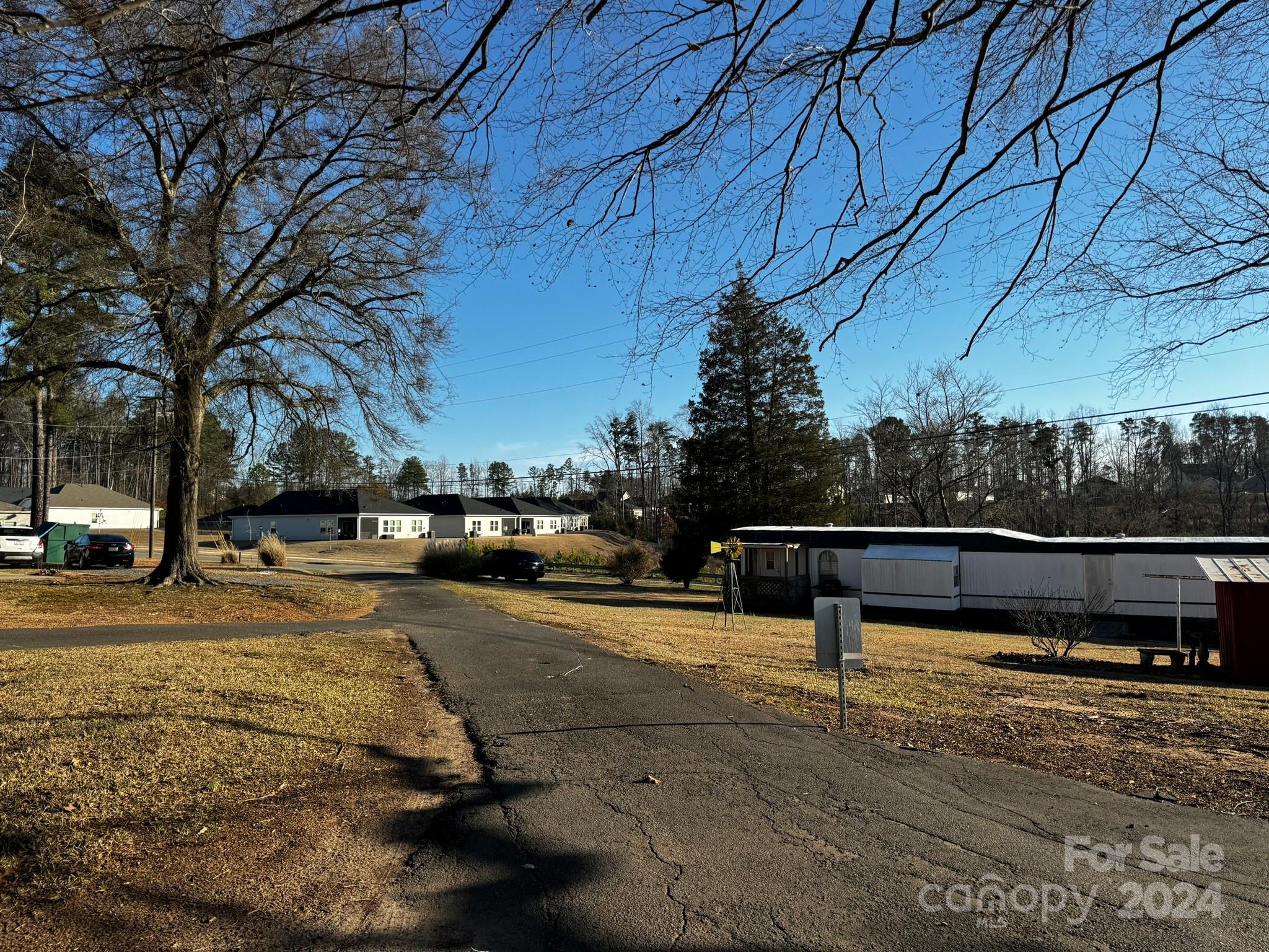 4650, 4654 & 4600 Bright Road Charlotte NC 28214