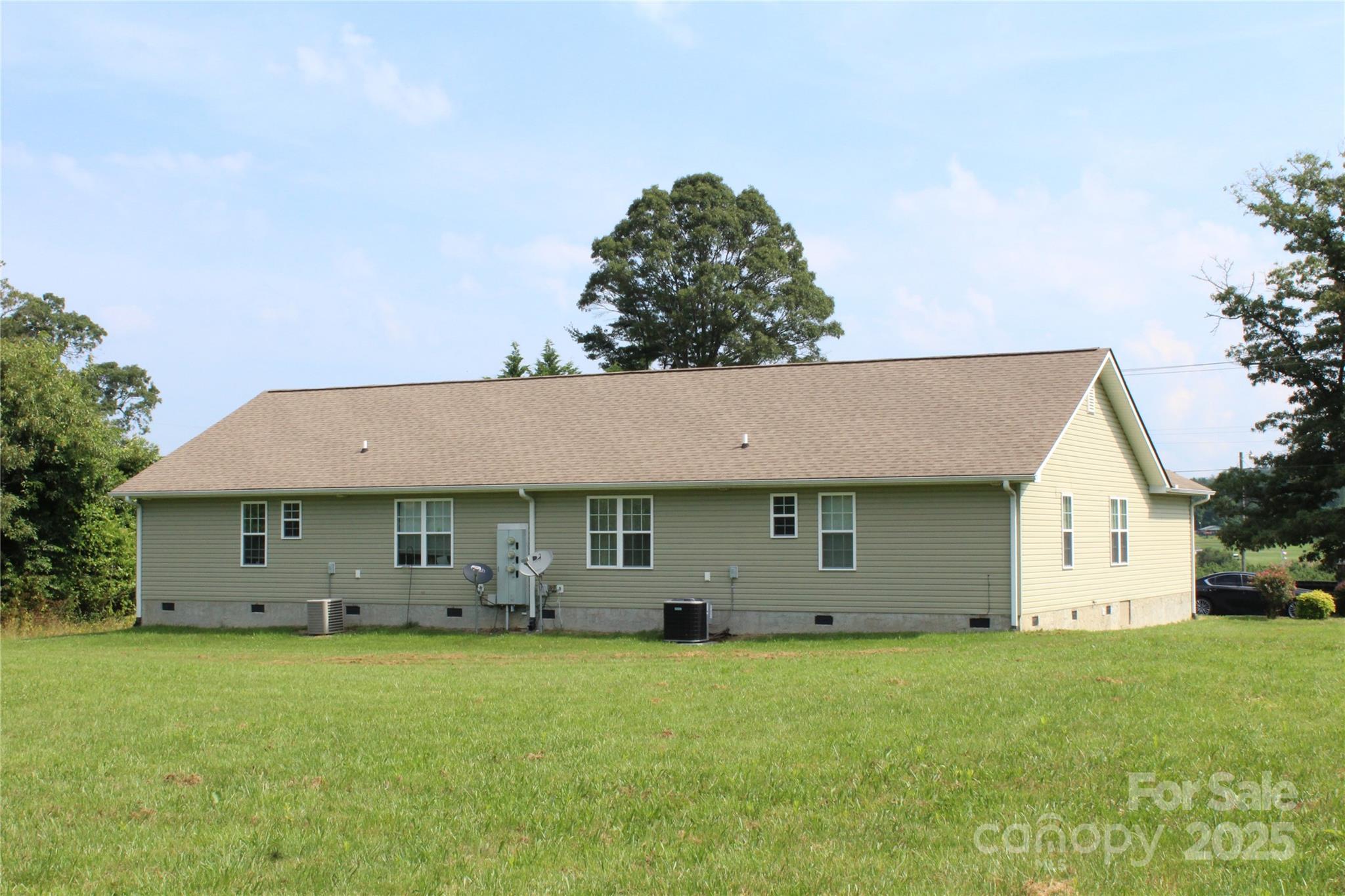 544 Tracy Grove Road Flat Rock NC 28731