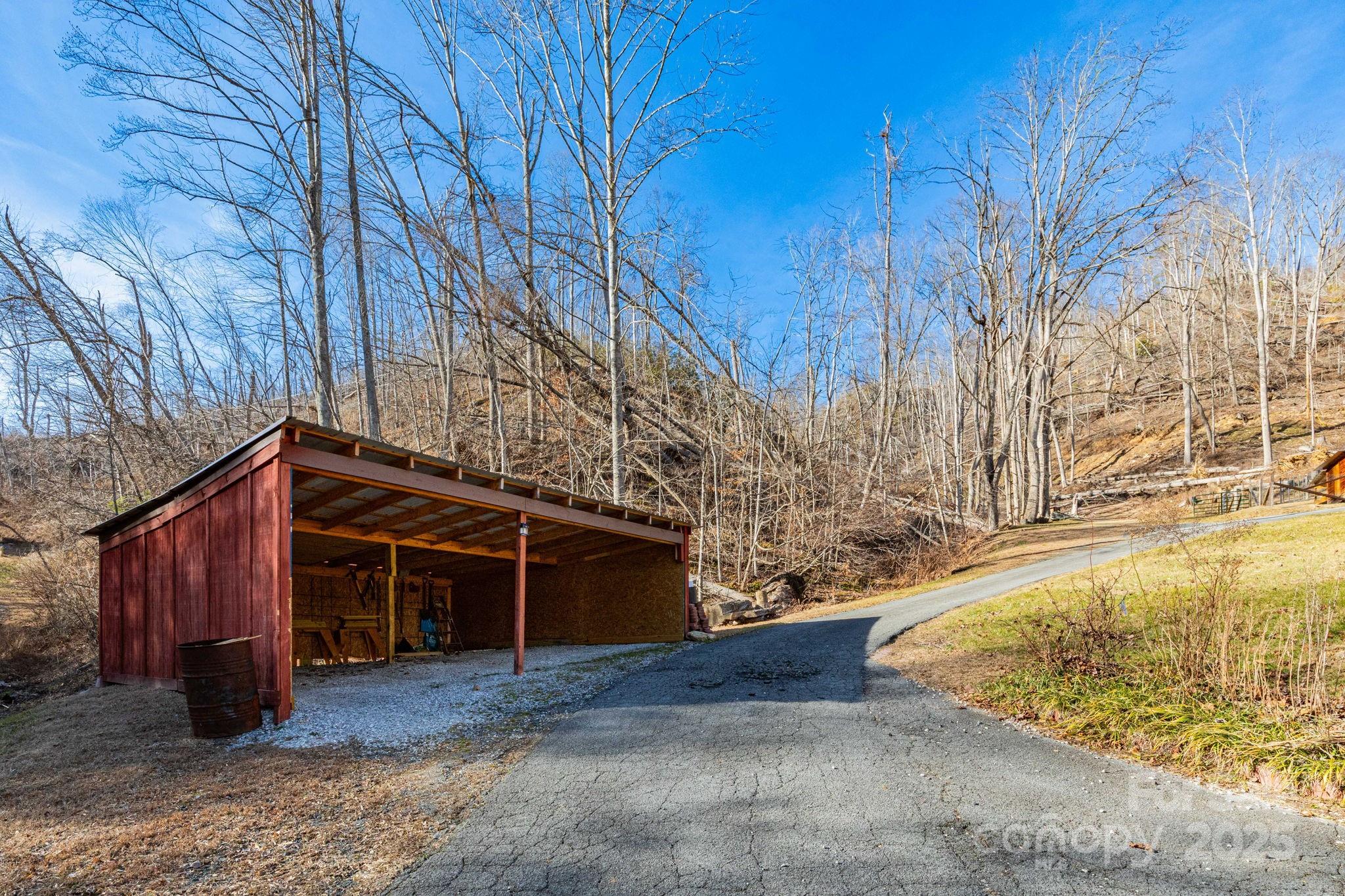 1010 & 1014 Melton Branch Road Bakersville NC 28705