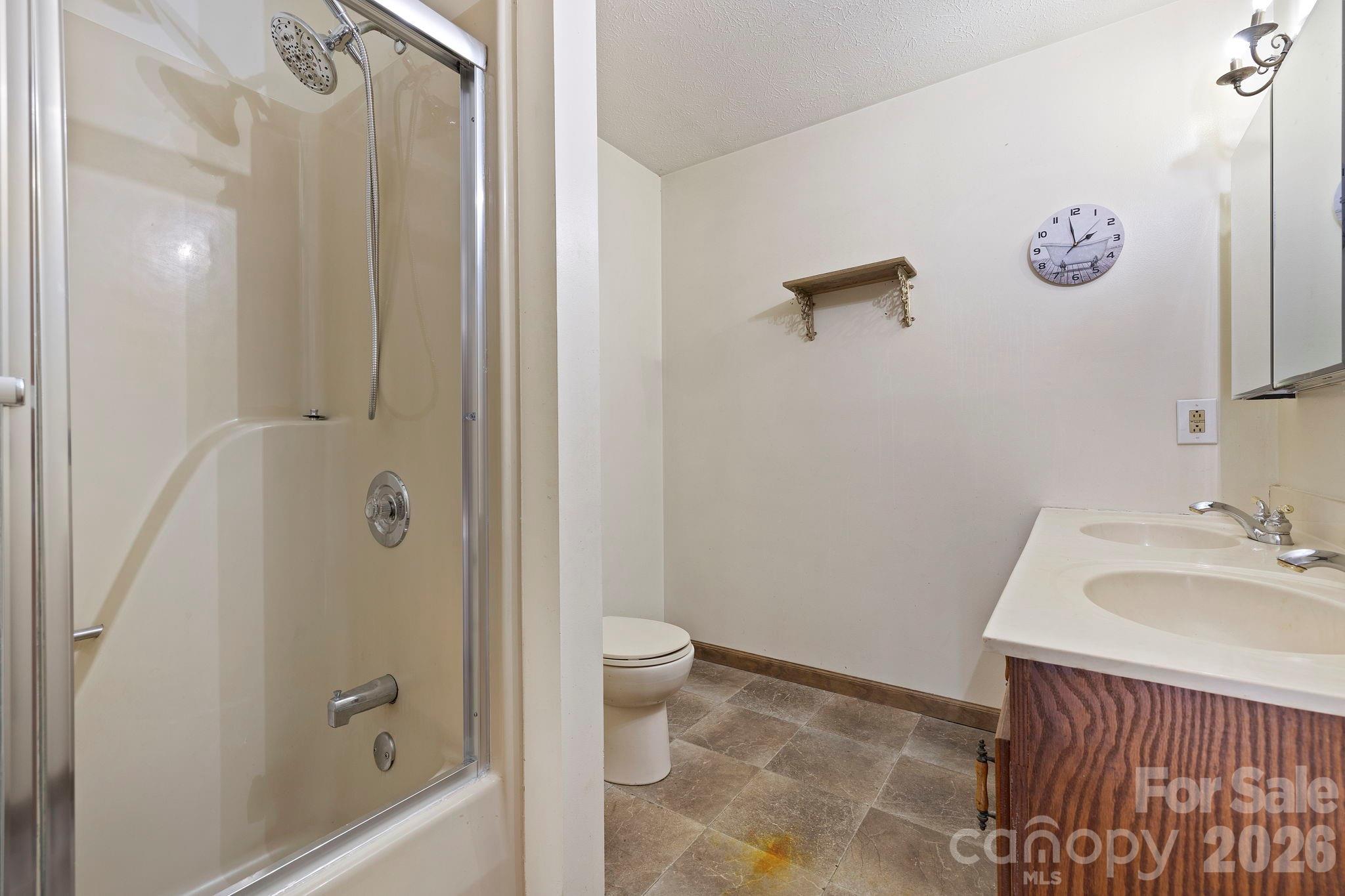40 Country Bear Lane Flat Rock NC 28731