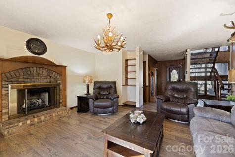 40 Country Bear Lane Flat Rock NC 28731