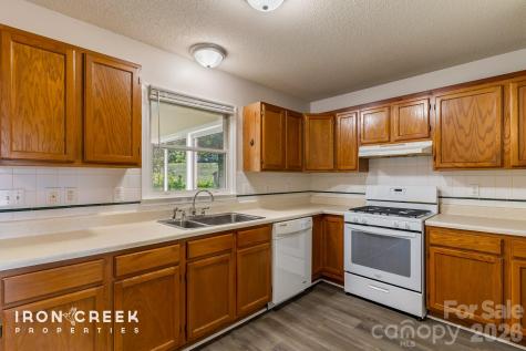 2147 Brevard Road Arden NC 28704