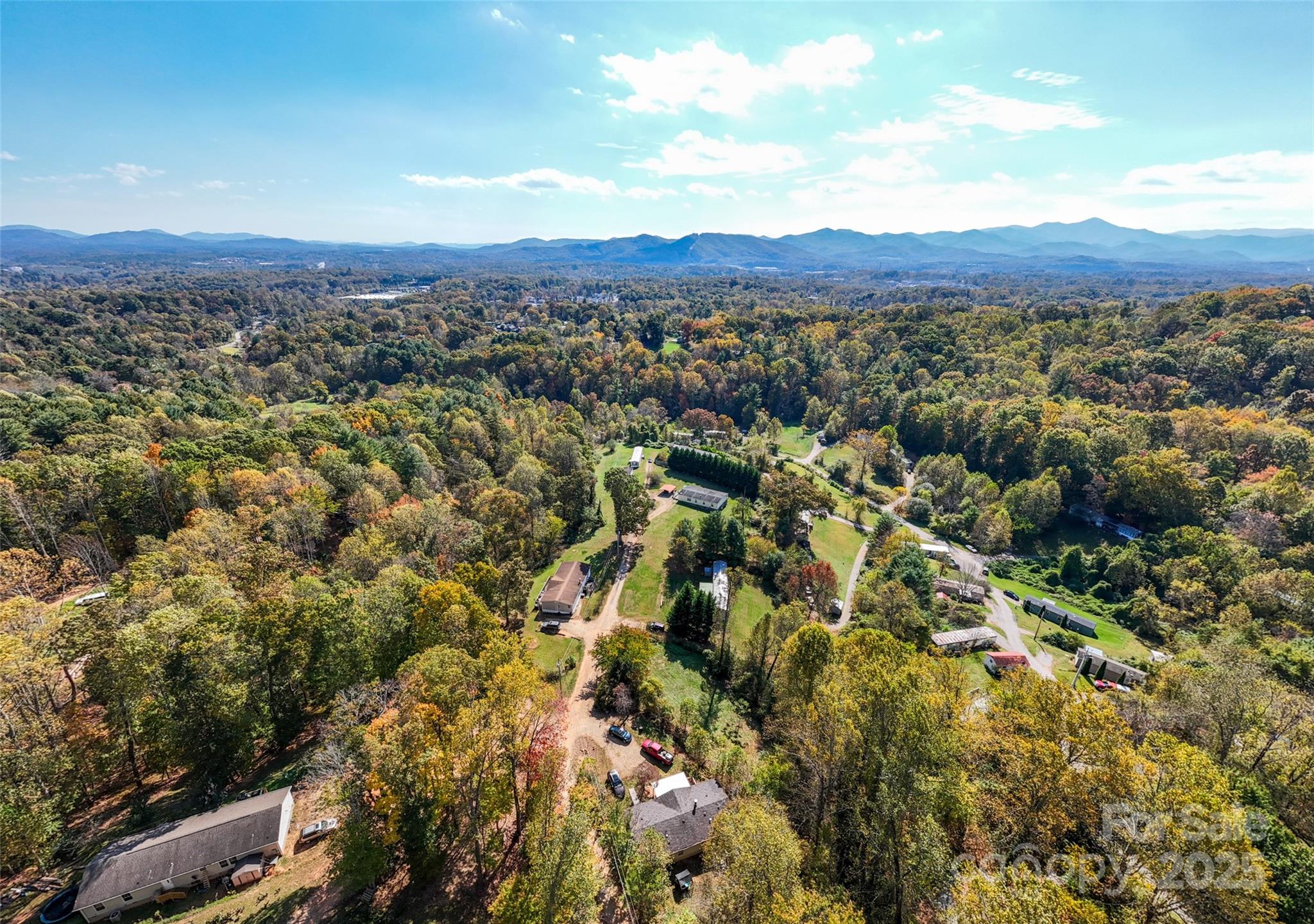 17 Hat Creek Drive Asheville NC 28806
