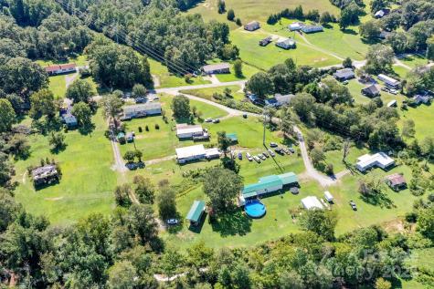 827 Old Henrietta Road Forest City NC 28043