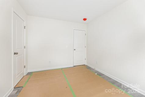 126 E Bell Street Statesville NC 28677