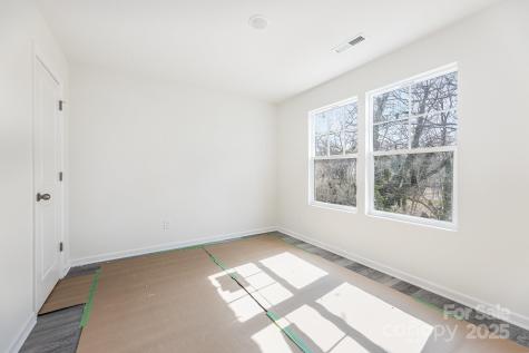 126 E Bell Street Statesville NC 28677