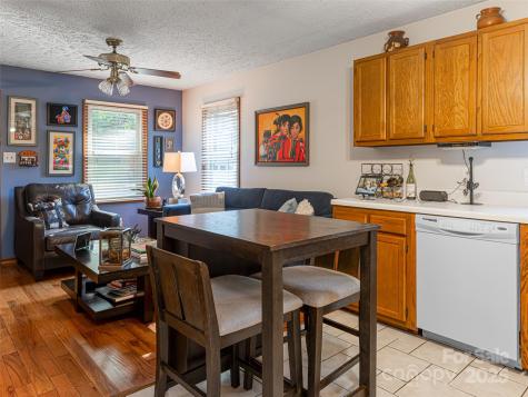 218 & 220 Old Fellowship Road Swannanoa NC 28778